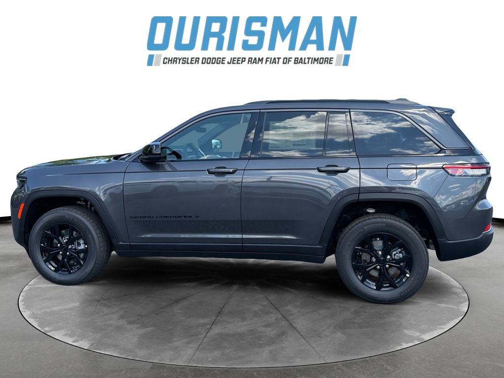 New 2026 Jeep Grand Cherokee Altitude AWD/4WD image 3
