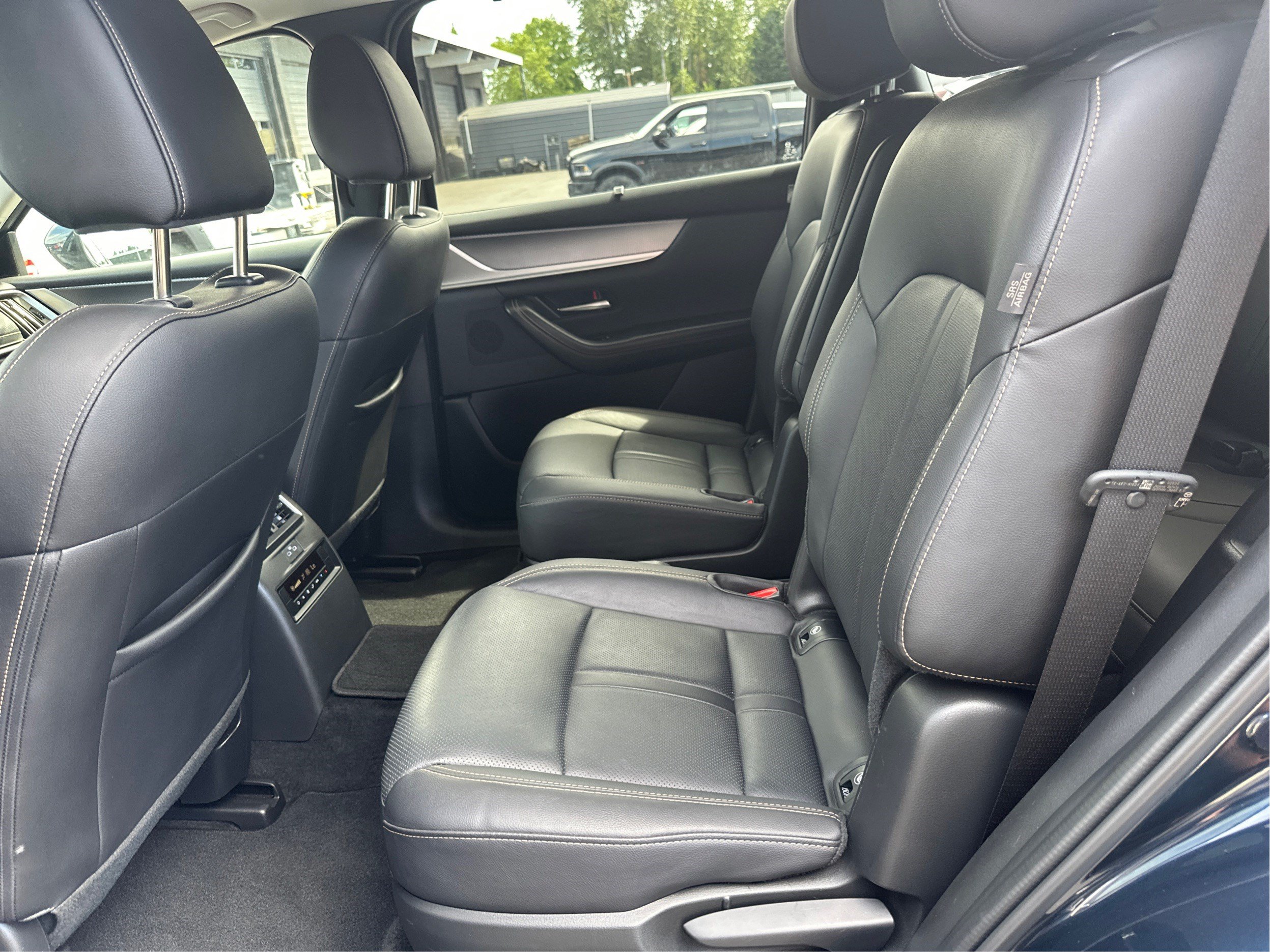Used 2025 MAZDA CX-90 3.3 Turbo w/ Preferred Package AWD/4WD image 10