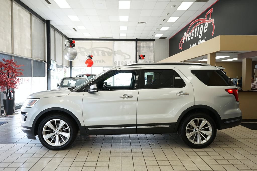Used 2019 Ford Explorer Limited w/ Class III Trailer Tow Package AWD/4WD image 3