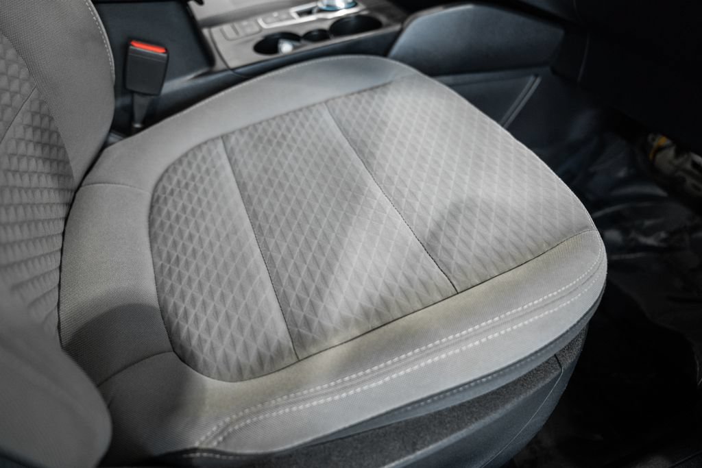 Used 2022 Ford Escape SE AWD/4WD image 27