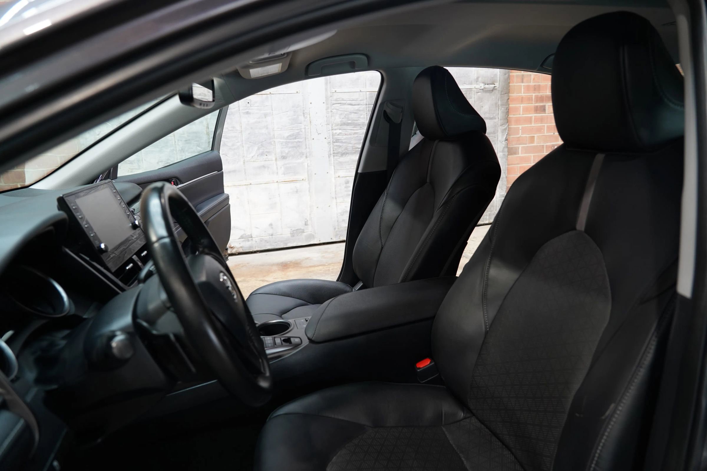 Used 2023 Toyota Camry XSE image 34