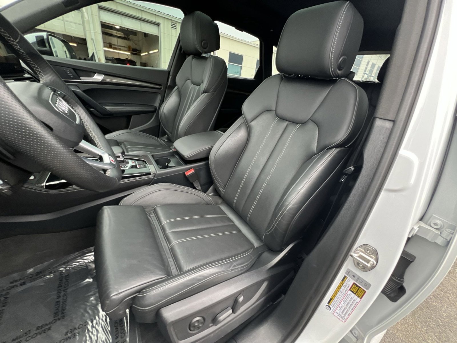 Used 2023 Audi SQ5 Premium Plus w/ Premium Plus Package image 13