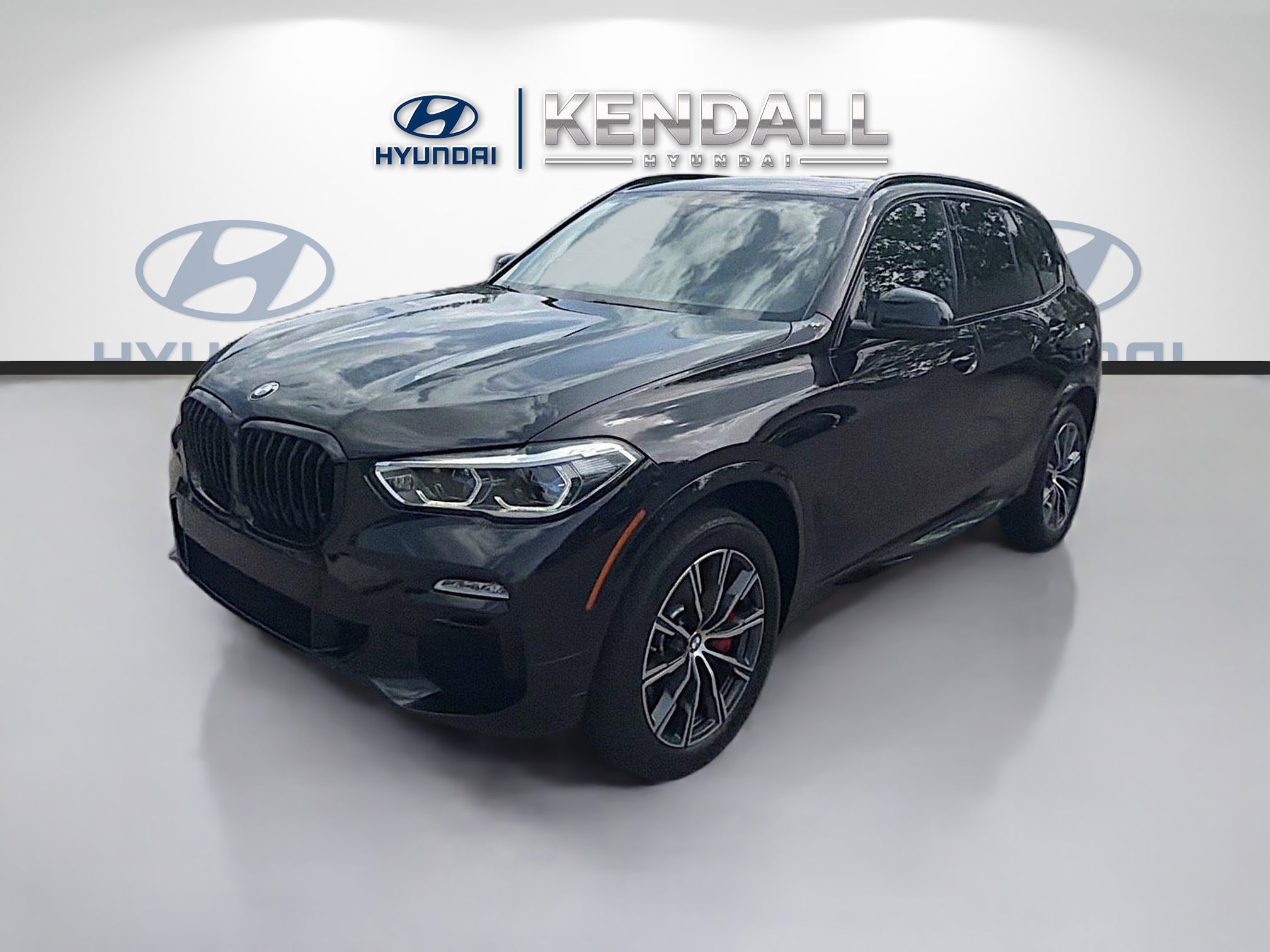 Used 2021 BMW X5 M50i w/ Executive Package AWD/4WD image 3