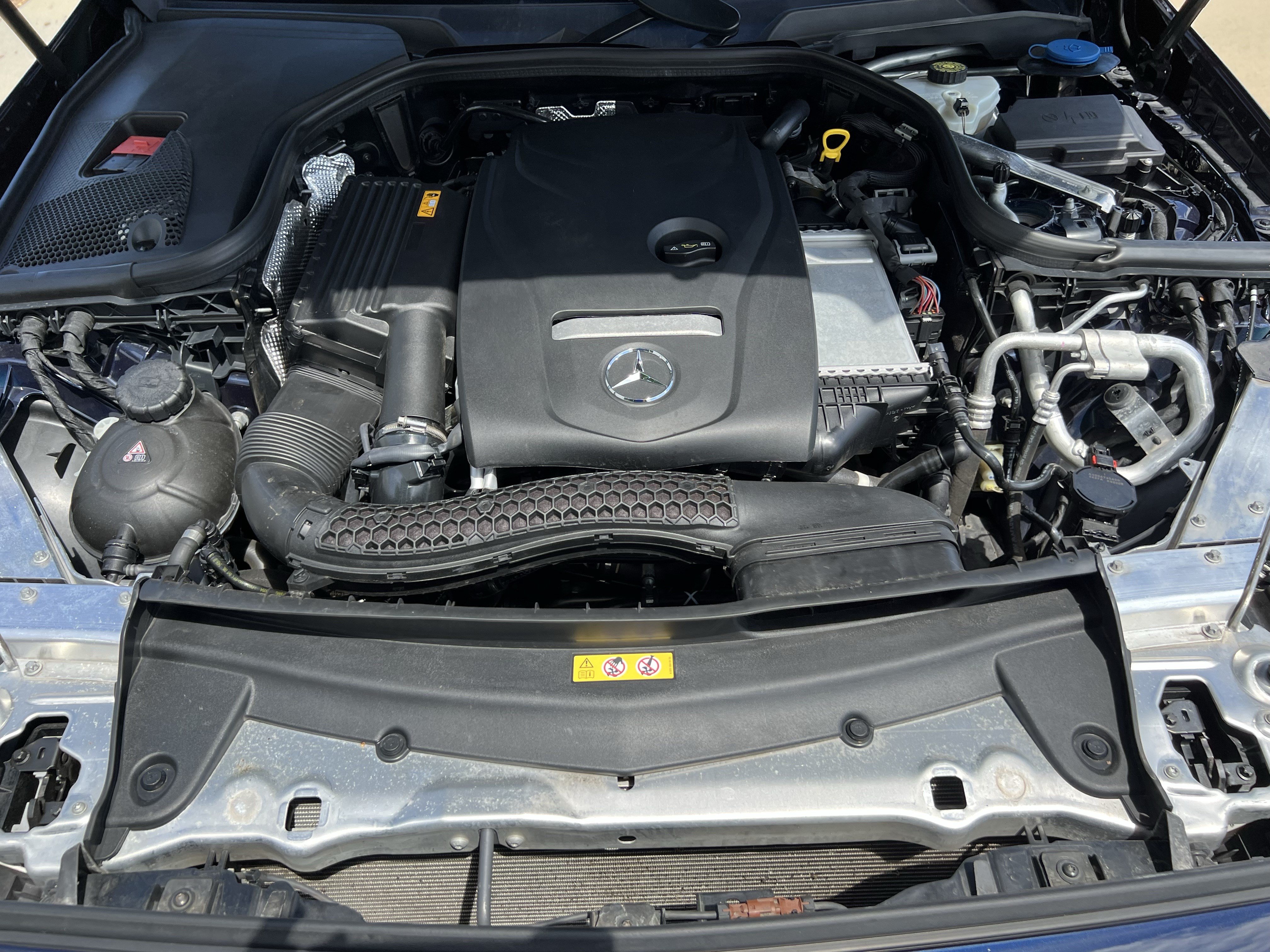 Used 2019 Mercedes-Benz E 300 4MATIC image 35