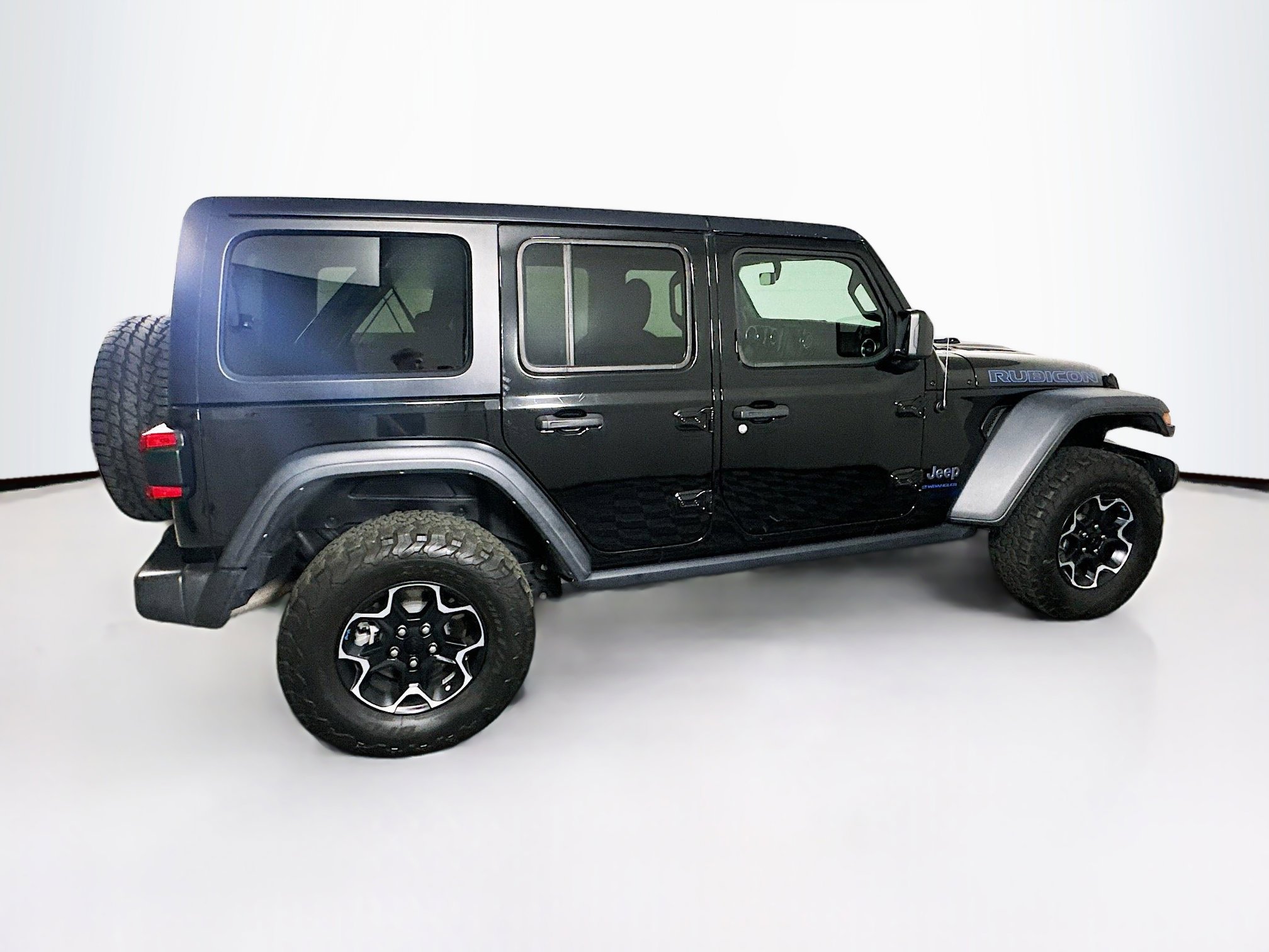 Used 2023 Jeep Wrangler Unlimited Rubicon 4xe image 10