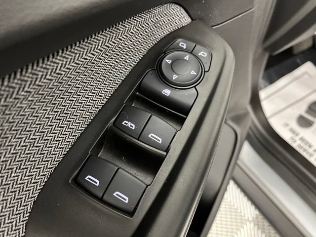 Used 2023 Chevrolet TrailBlazer LT FWD image 34