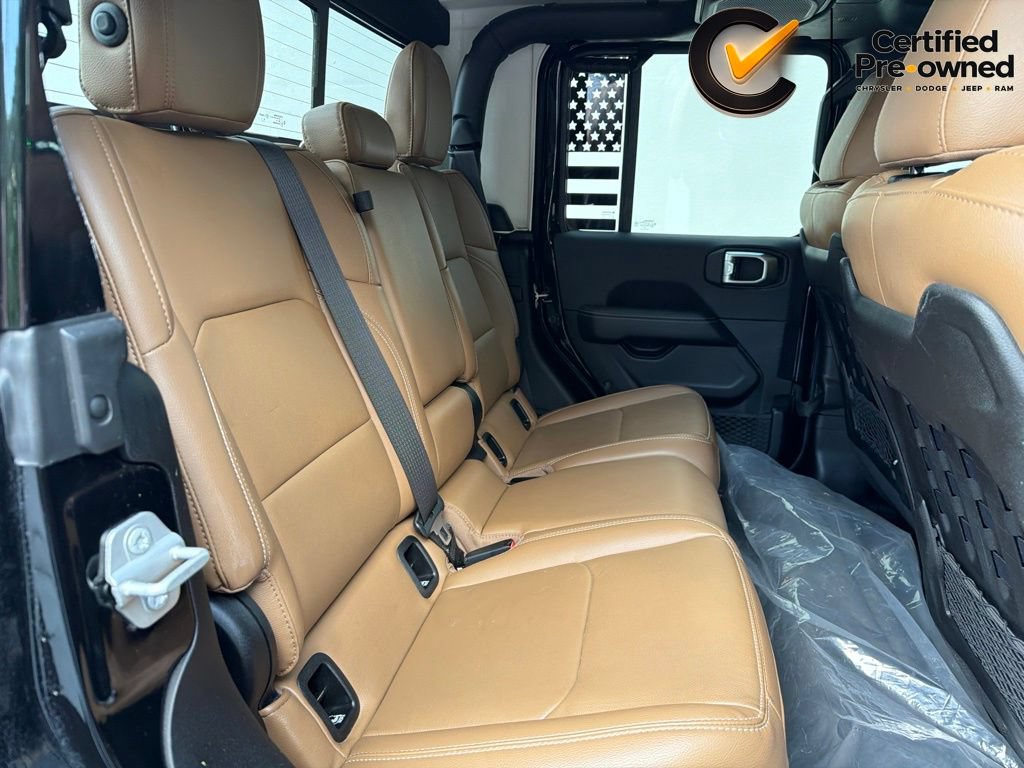 Certified 2023 Jeep Gladiator Rubicon w/ Cold Weather Group AWD/4WD image 30