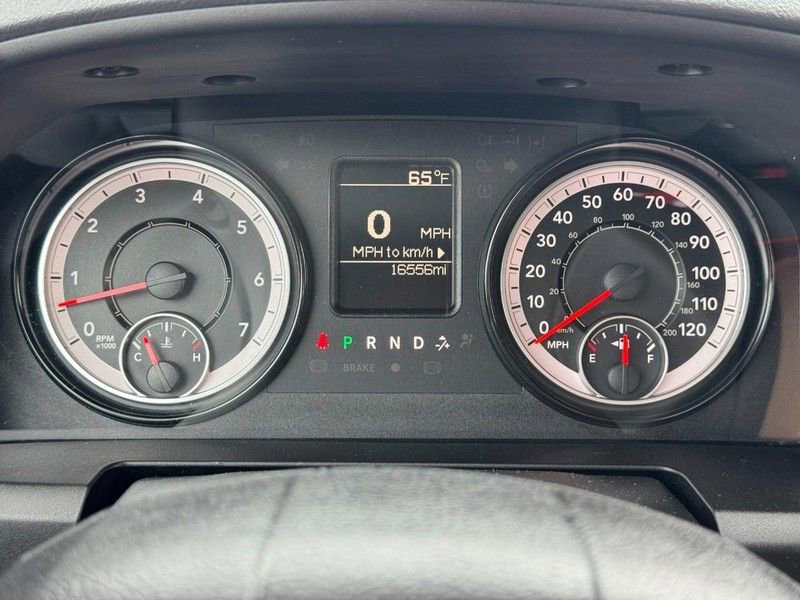 Used 2018 RAM 1500 Express image 19