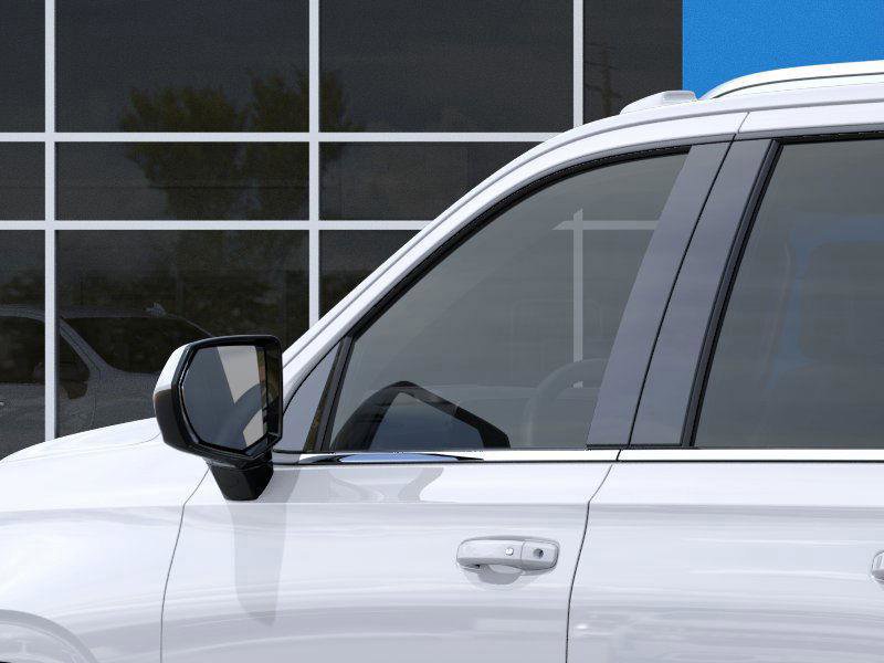 New 2025 Chevrolet Suburban LS image 12