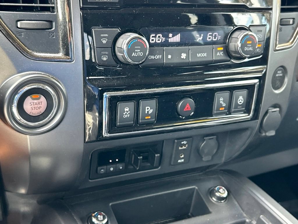 Used 2017 Nissan Titan Platinum Reserve RWD image 33