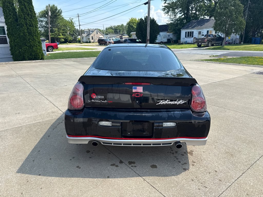 Used 2002 Chevrolet Monte Carlo SS w/ Preferred Equipment Group FWD image 7