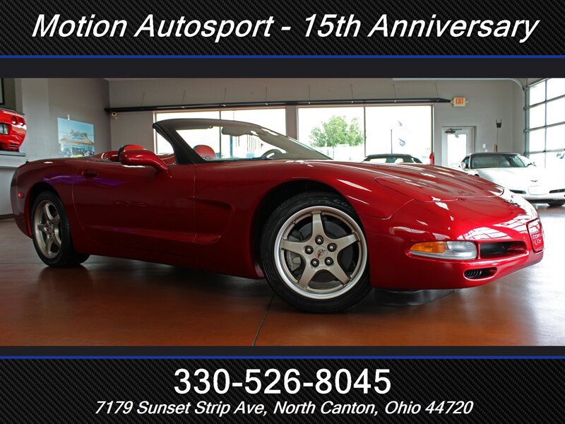 Used 2004 Chevrolet Corvette Convertible w/ Preferred Equipment Group RWD image 2