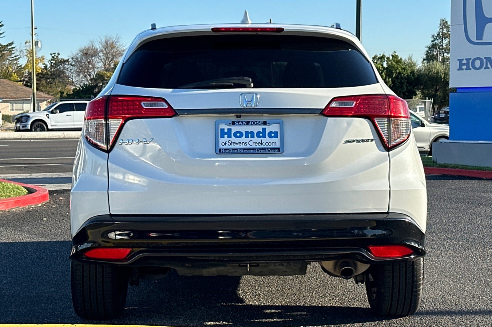 Used 2022 Honda HR-V Sport image 10