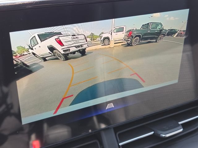 New 2026 Chevrolet Trax LT w/ LT Convenience Package FWD image 6