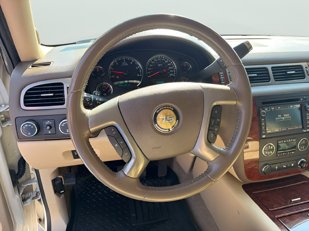 Used 2010 Chevrolet Suburban LTZ AWD/4WD image 20