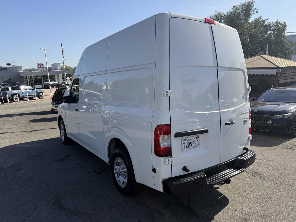 Used 2019 Nissan NV 2500 SV image 4