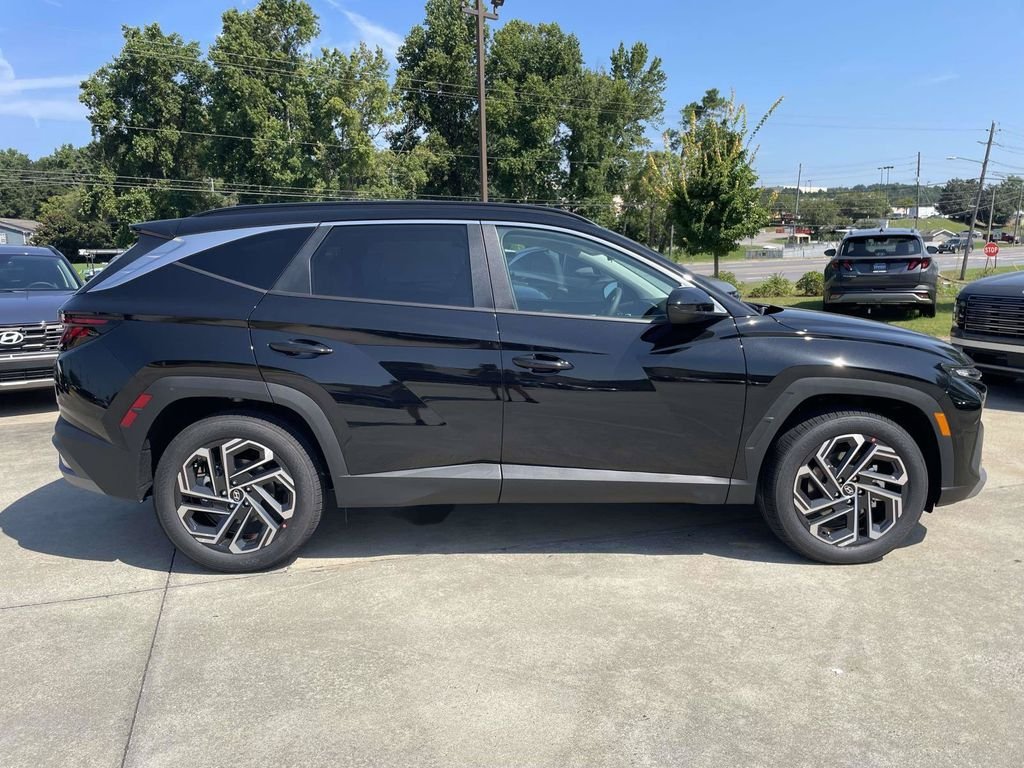 New 2026 Hyundai Tucson SEL Plus w/ Tow & Go Package FWD image 2