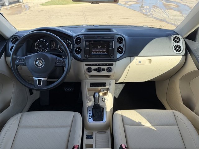 Used 2016 Volkswagen Tiguan S image 21