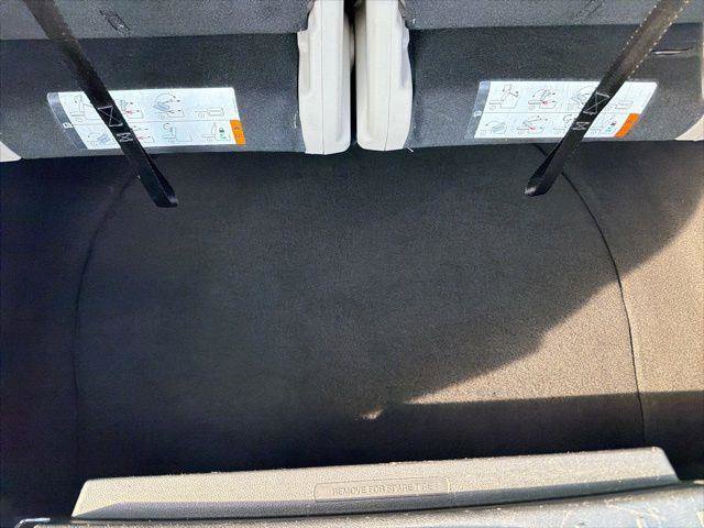 Used 2018 Ford Explorer FWD image 24