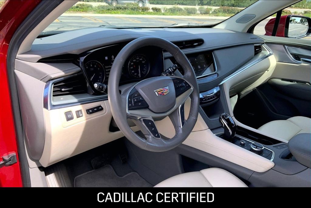 Used 2023 Cadillac XT5 Premium Luxury w/ Technology Package image 17