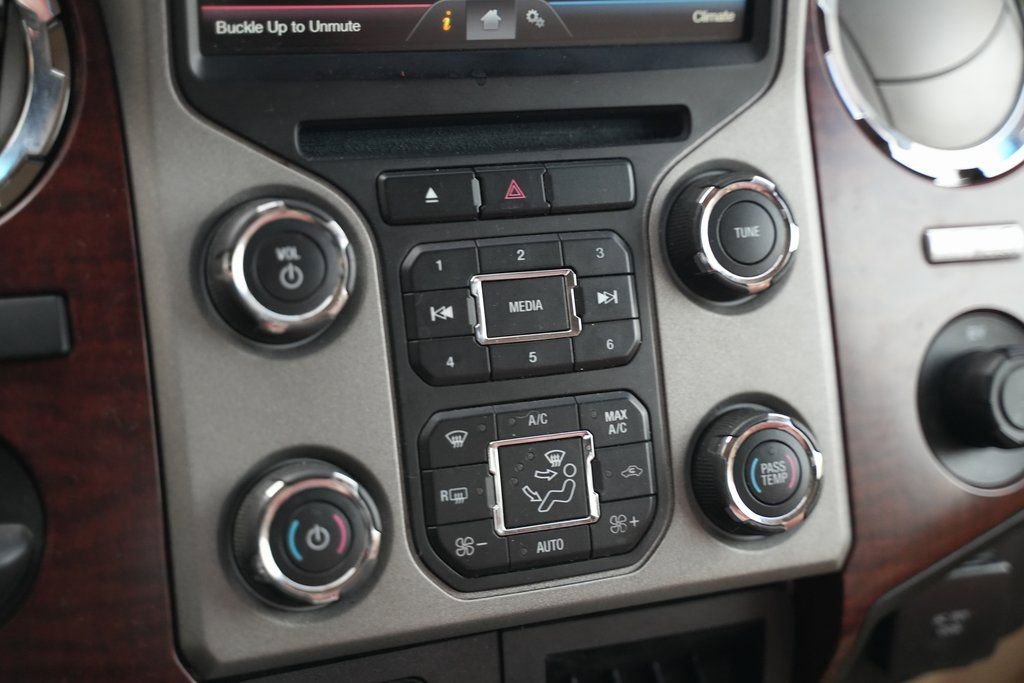 Used 2014 Ford F350 King Ranch image 39