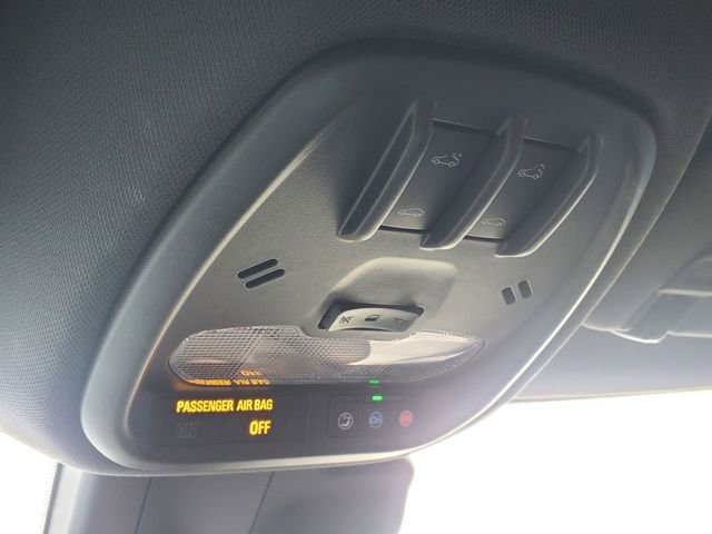 Certified 2024 Chevrolet Trax RS w/ Sunroof Package image 31