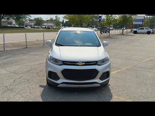 Used 2018 Chevrolet Trax LT w/ LT Convenience Package FWD image 31