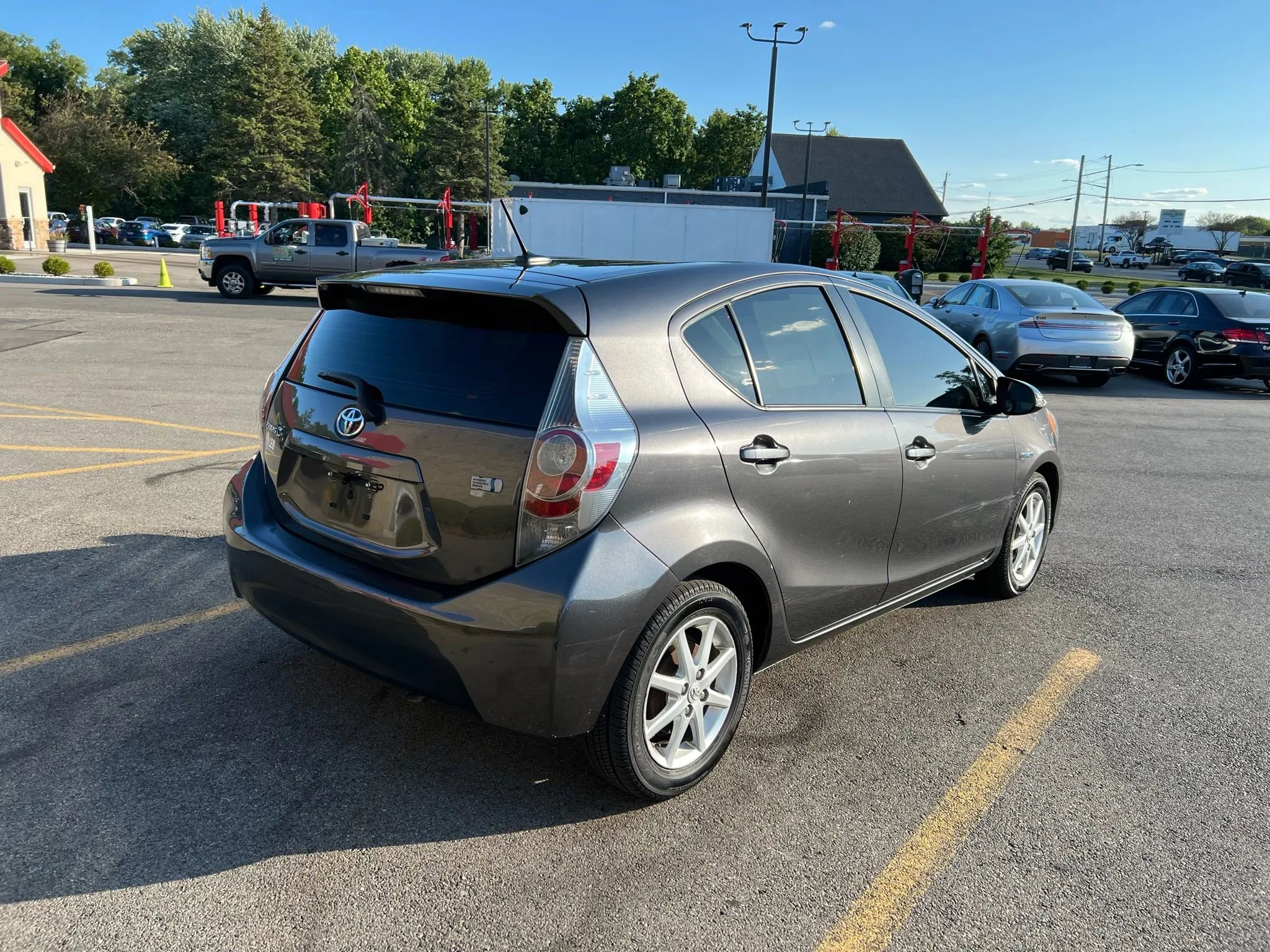 Used 2012 Toyota Prius C Three image 5