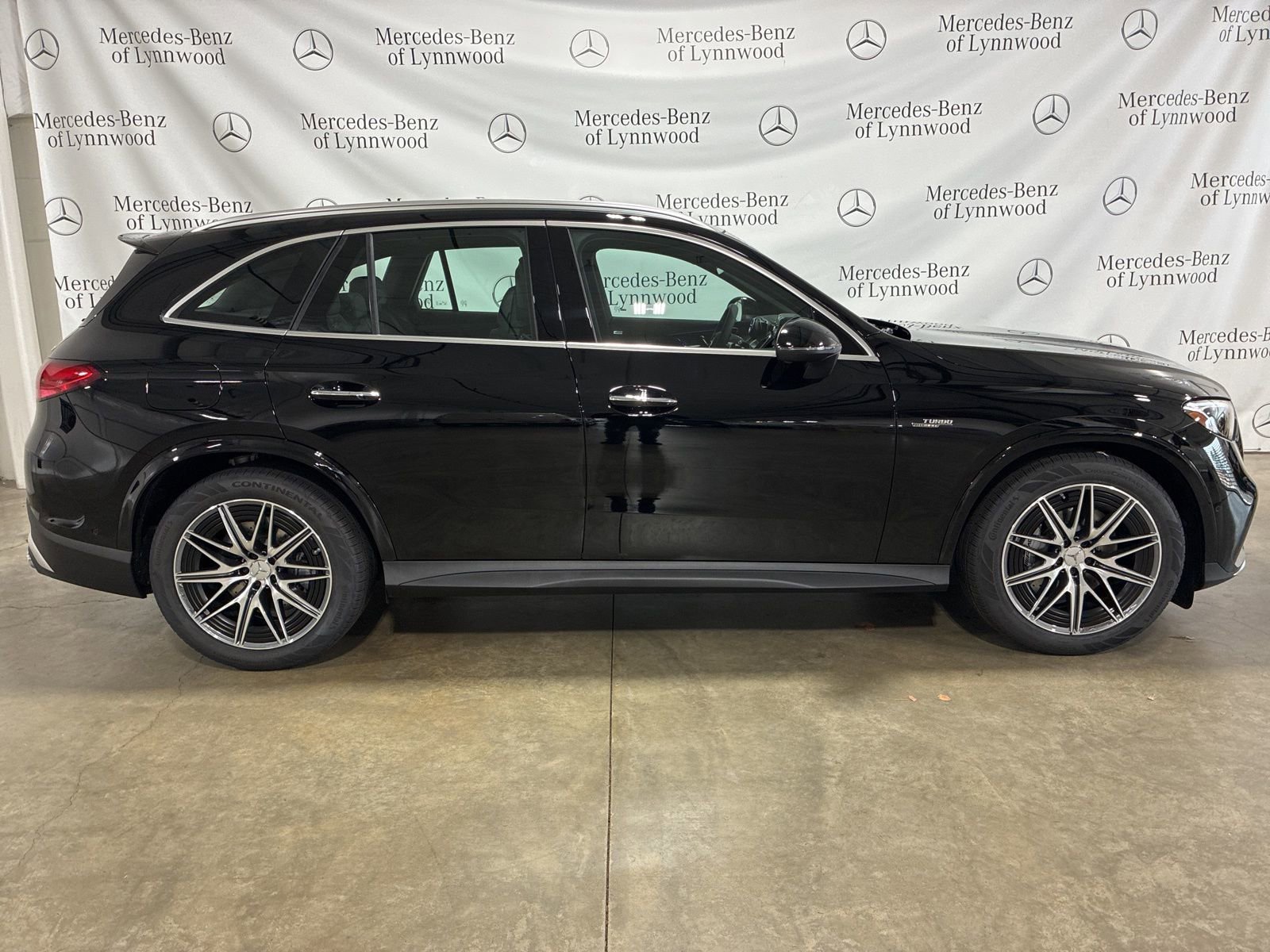 New 2026 Mercedes-Benz GLC 43 AMG 4MATIC image 4