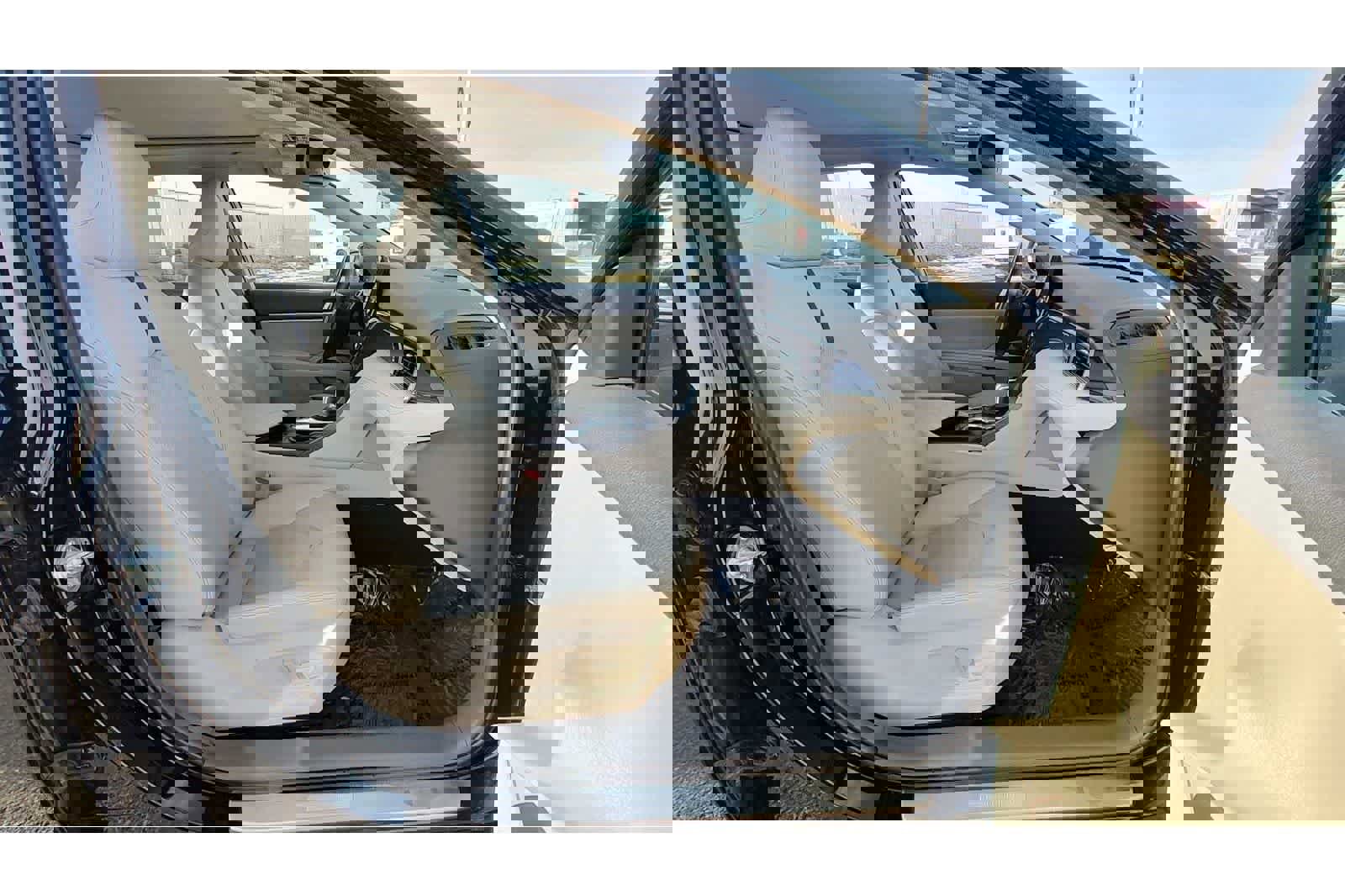 Used 2024 Toyota Camry XLE w/ Cold Weather Package image 15