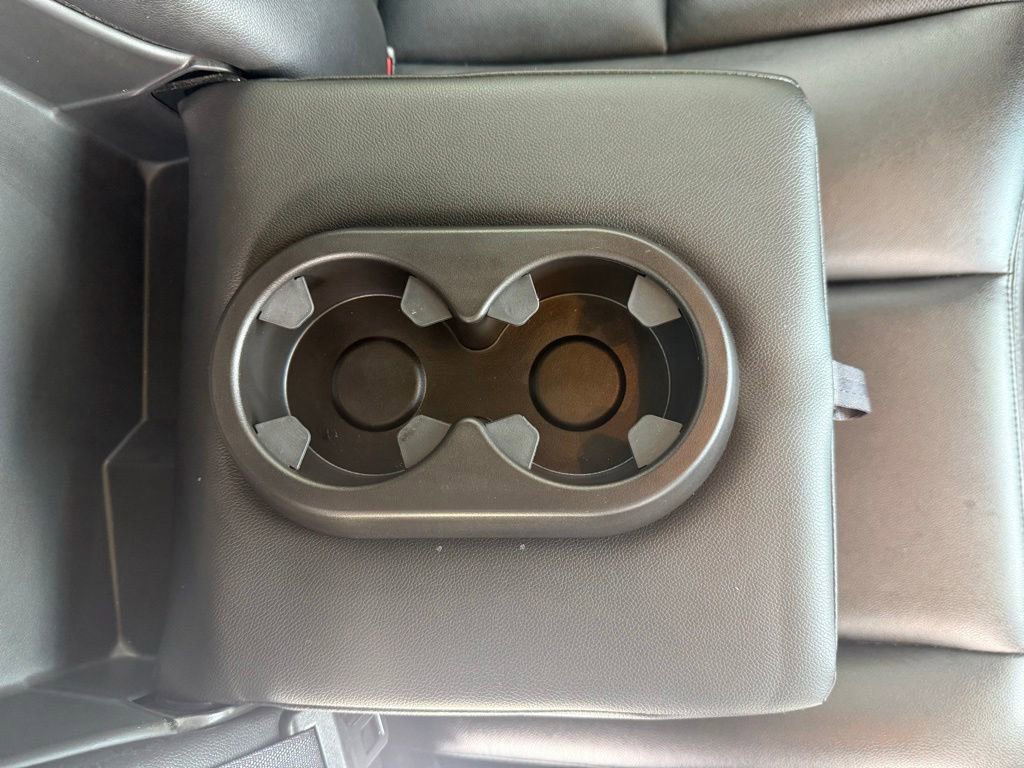 Used 2013 Chevrolet Avalanche LTZ AWD/4WD image 11