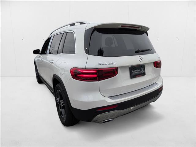 New 2026 Mercedes-Benz GLB 250 4MATIC image 8