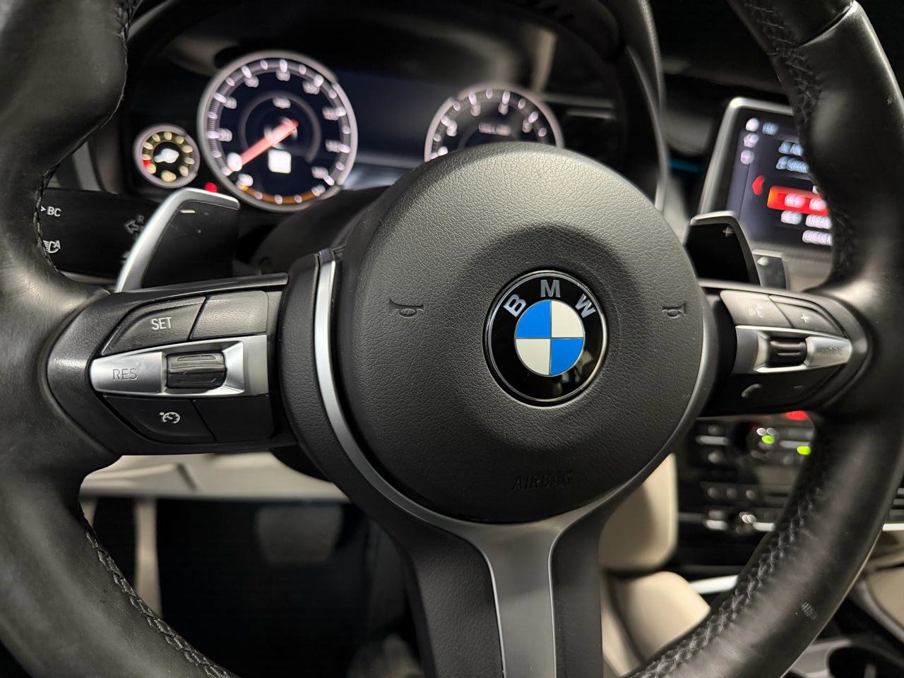 Used 2018 BMW X6 w/ Sports Activity Package image 18