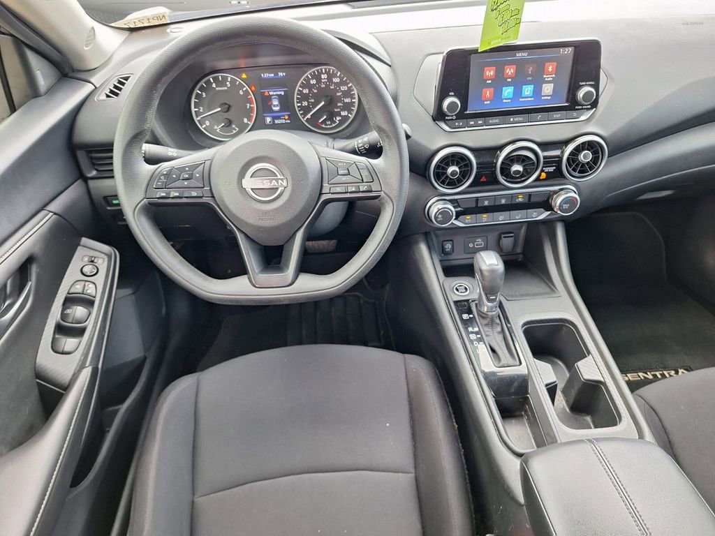 Used 2024 Nissan Sentra S image 9