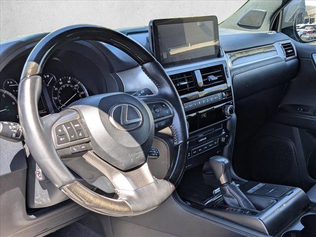 Used 2023 Lexus GX 460 Premium w/ Premium Package AWD/4WD image 10