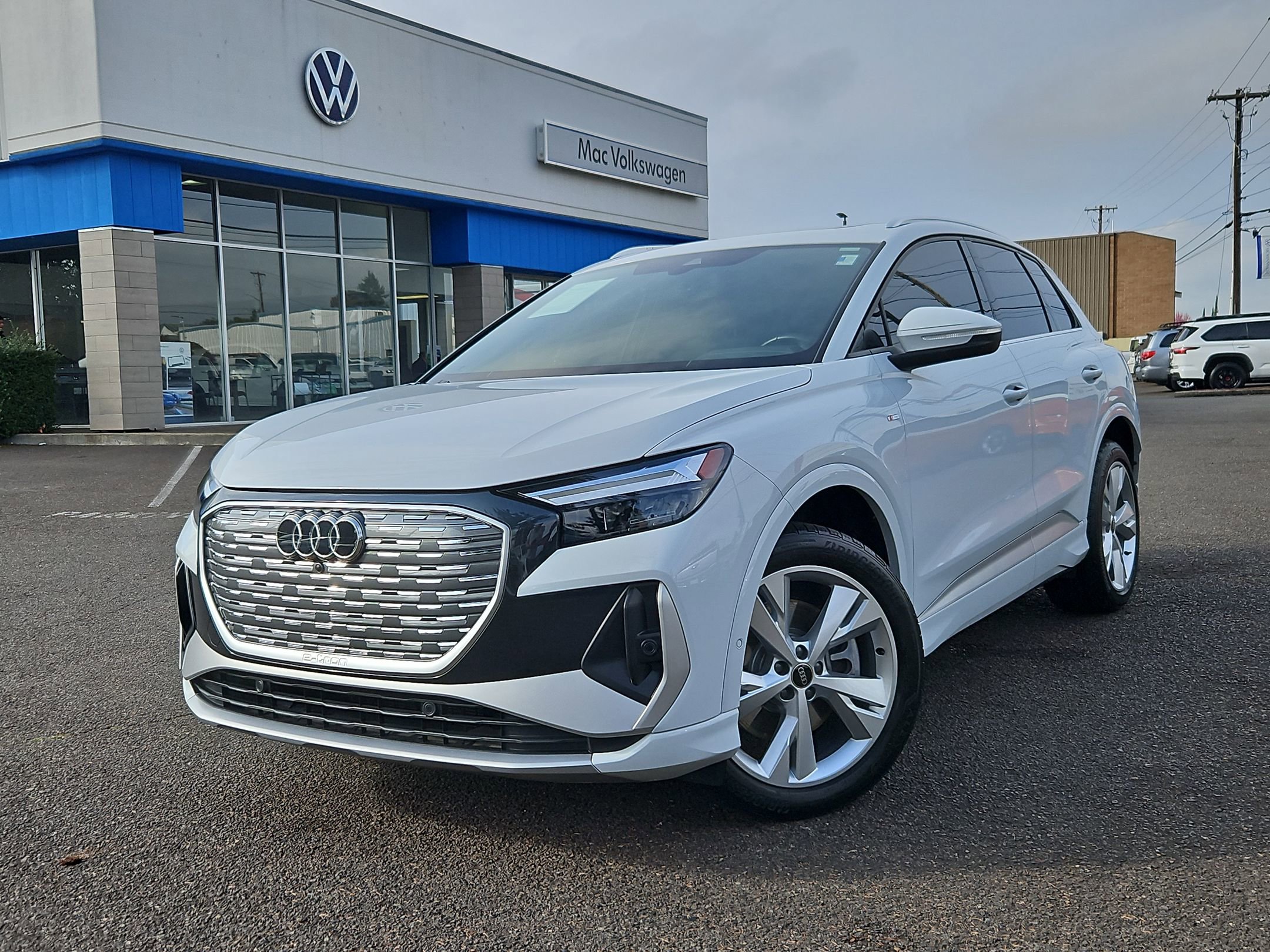 Used 2023 Audi Q4 e-tron Premium Plus w/ Premium Plus