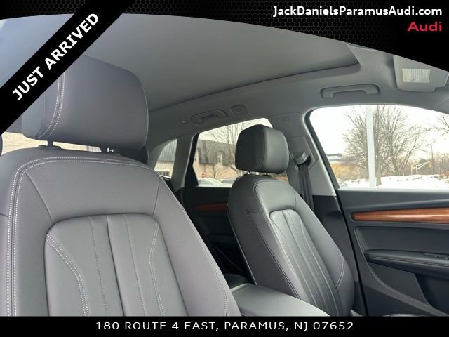 Used 2023 Audi Q5 2.0T Premium Plus w/ Premium Plus Package image 14