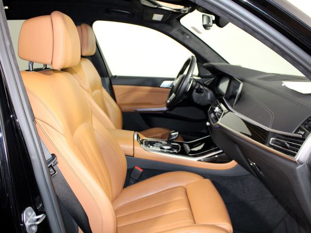 Used 2020 BMW X7 xDrive40i w/ Premium Package image 32