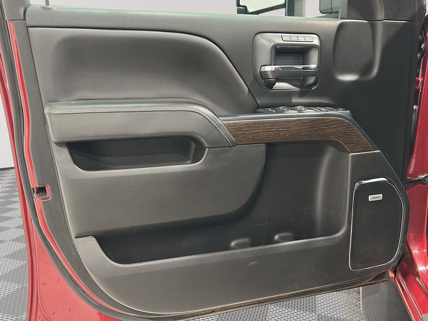 Used 2018 GMC Sierra 2500 Denali image 19