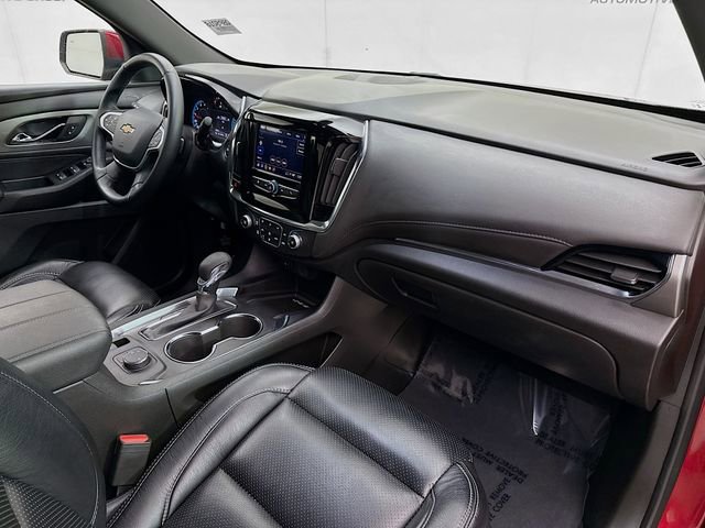 Used 2023 Chevrolet Traverse LT image 29