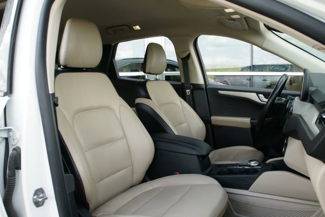 Used 2020 Ford Escape SEL image 39