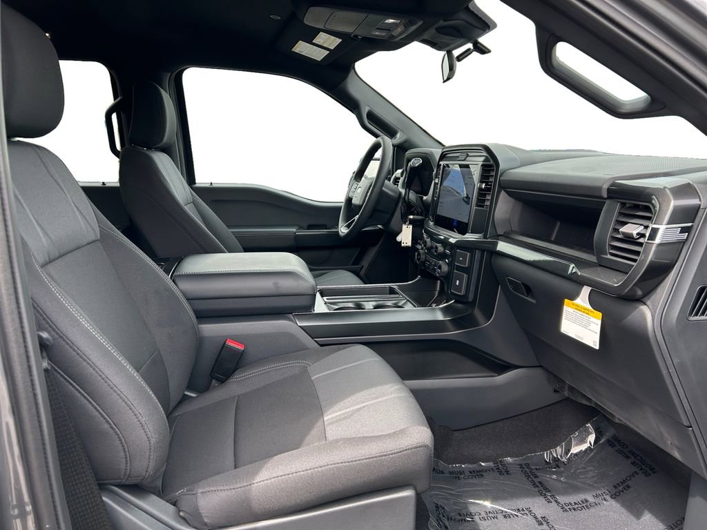 Used 2026 Ford F150 STX w/ F-150 LOBO Package AWD/4WD image 17