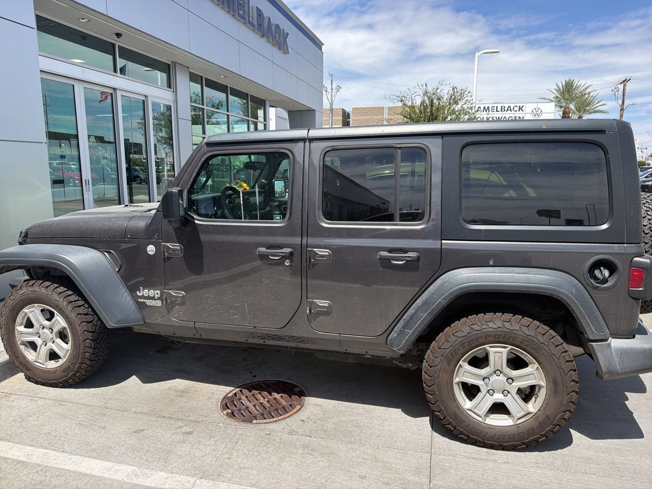 Used 2018 Jeep Wrangler Unlimited Sport S AWD/4WD image 6