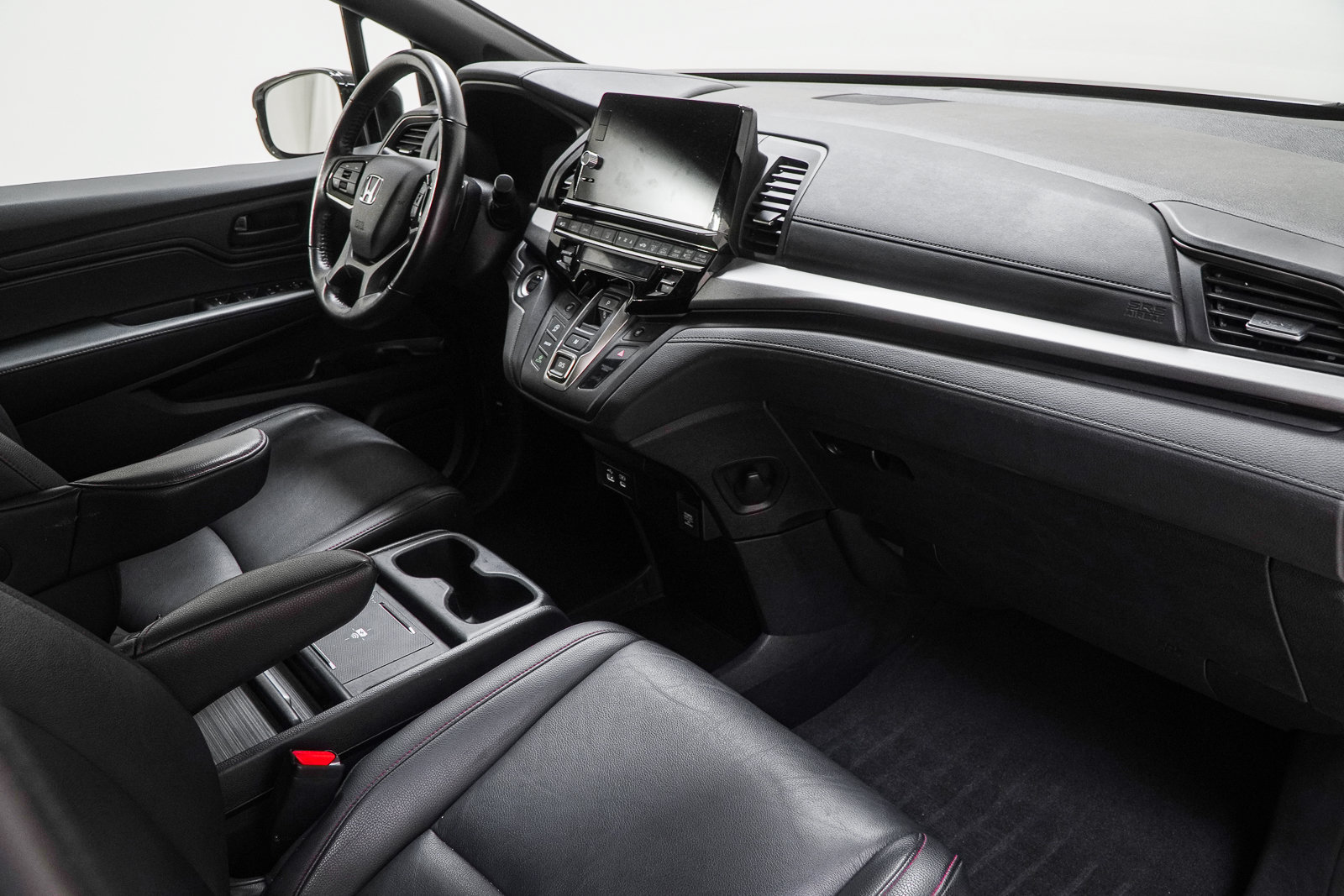 Used 2025 Honda Odyssey Sport-L image 38