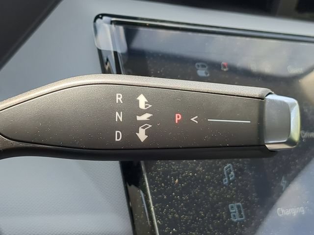 New 2027 Chevrolet Bolt RS w/ Technology Package FWD image 29