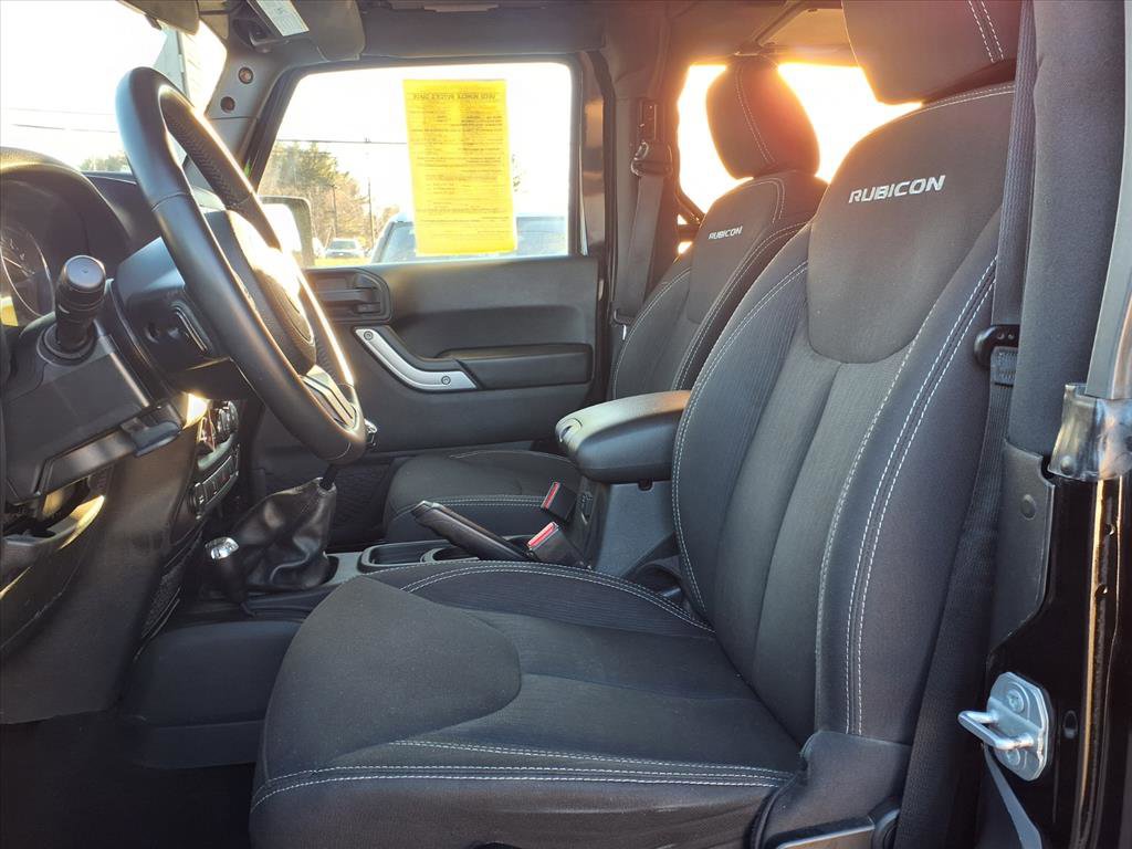 Used 2018 Jeep Wrangler Rubicon w/ Connectivity Group image 8