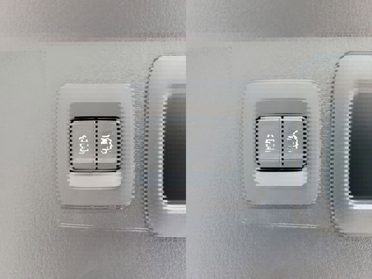 Used 2025 MAZDA CX-50 AWD 2.5 S w/ Premium Package image 9