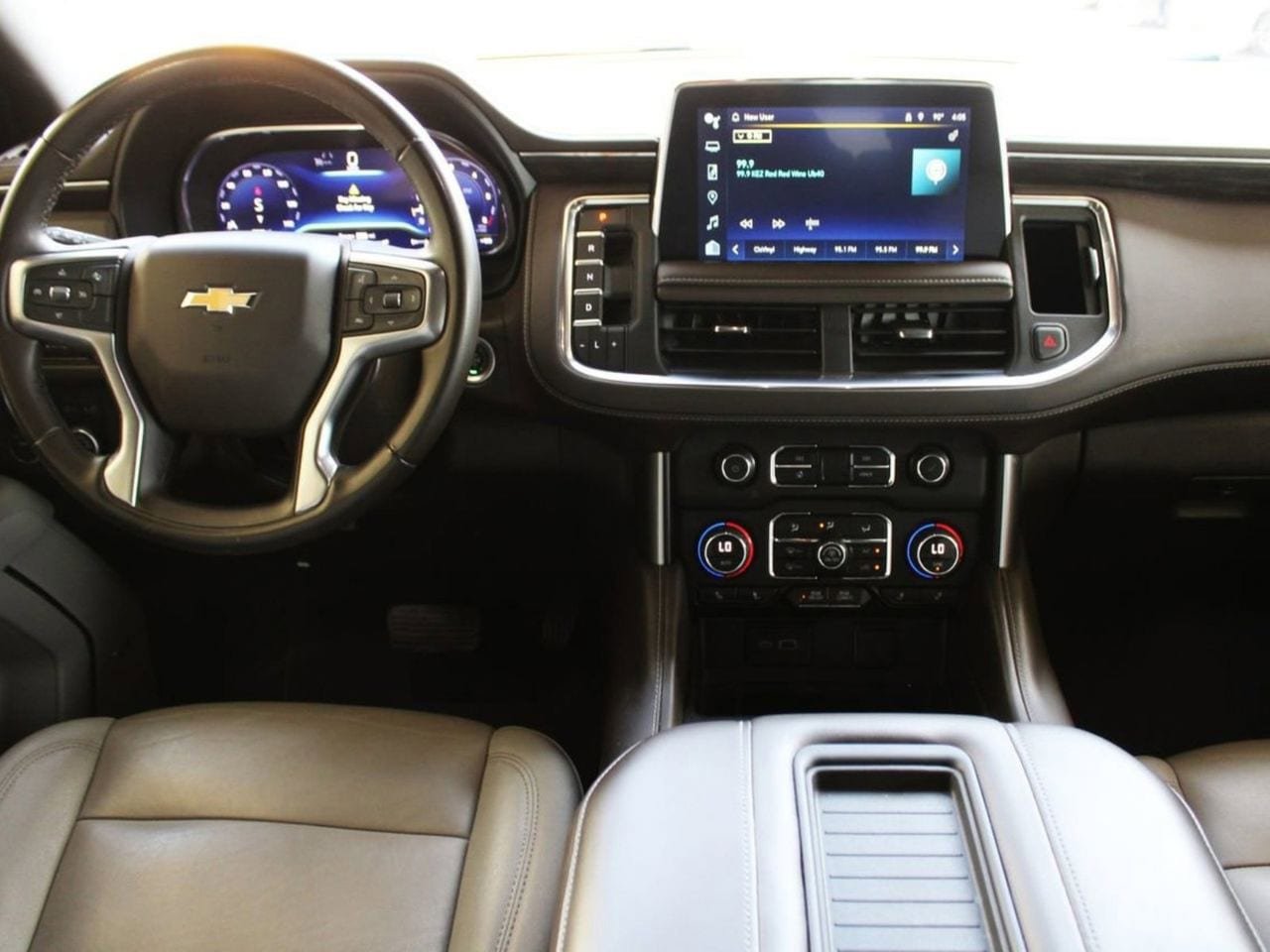 Used 2024 Chevrolet Tahoe LT RWD image 15