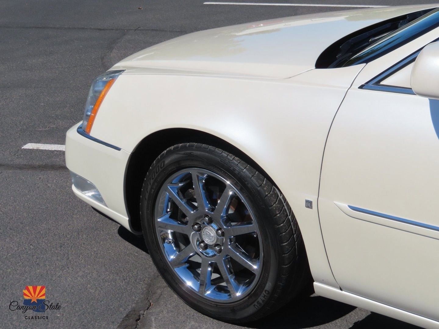 Used 2009 Cadillac DTS image 12