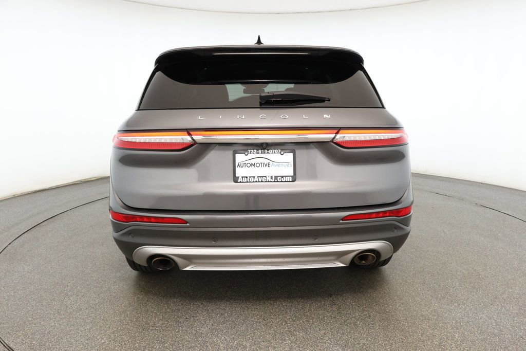 Used 2022 Lincoln Corsair AWD w/ Equipment Group 101A image 5